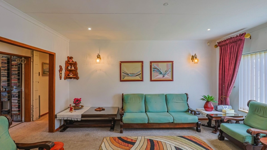 4 Bedroom Property for Sale in Protea Park North West